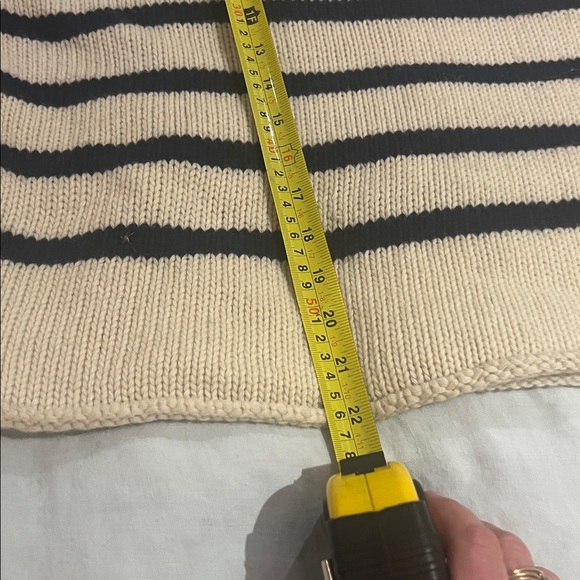 Olive wool roll neck striped sweater size large.  Worm once. - Picture 9 of 9